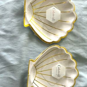 Cakewalk mermaid shell dessert plates